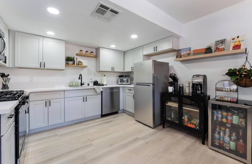 Spring Valley Condo | Hidden Gem! 2 Bed 2 Bath - Close to the Strip & Allegiant Stadium