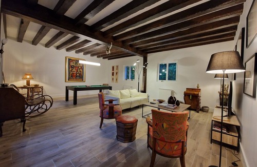 Lamorlaye Villa | Hidden spacious family villa in the forest, close to Paris and Parc Asterix