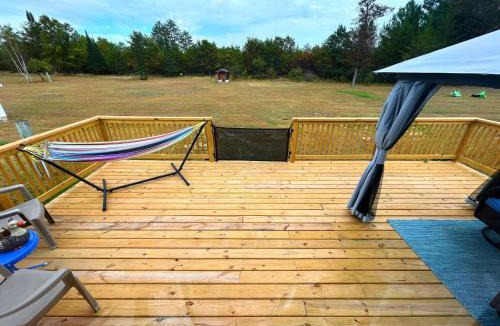 Rapid River Hotel | Hillcrest Motel