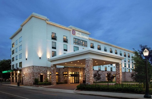 Central Business District Hotel | Hilton Garden Inn Mobile Downtown