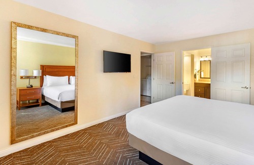 Las Vegas Hotel | Hilton Vacation Club Desert Retreat Las Vegas