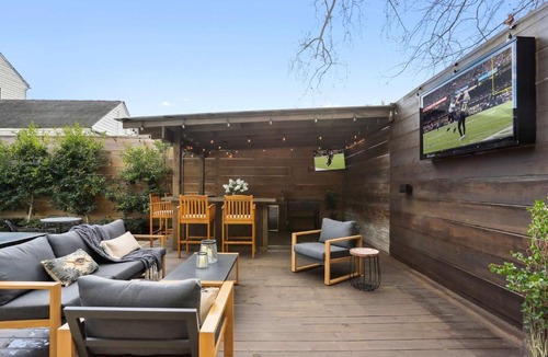 Treme House | Historic 8BR Inn with Pool Hot Tub