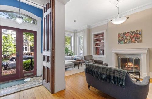 Stanton Park Apartment | Historic Capital Hill Home and Carriage House