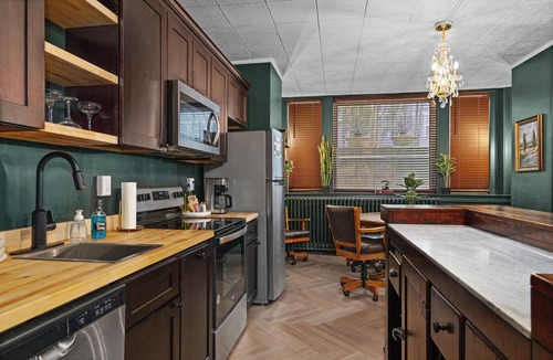 Endion Hotel | Historic Cotton Mansion Duluth Boutique Hotel