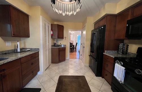 Historic District House | Historic district home, View of the Capital, WALK Downtown, w/Outdoor Dining!