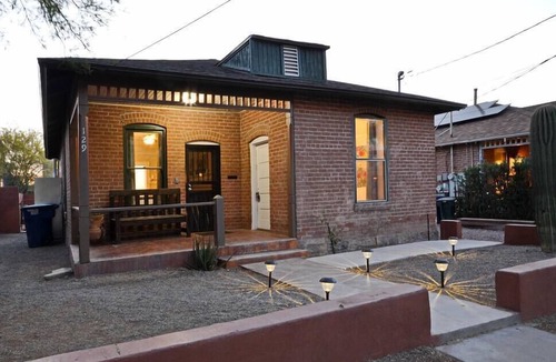 Iron Horse Historic District House | Historic Iron Horse Downtown Home and Guest Home