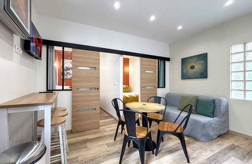 Le Pre-Saint-Gervais Apartment | Hoche B 16 - One Bedroom Apartment, Sleeps 4