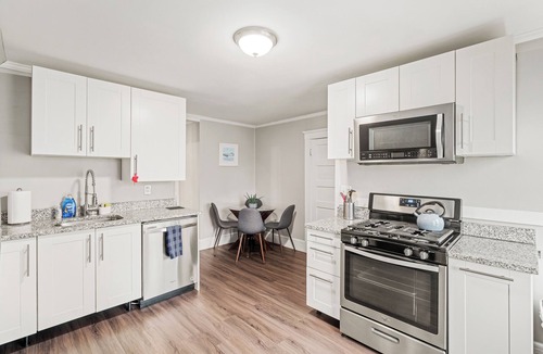 Salem Apartment | Hocus Pocus Season is here! Don’t miss it!