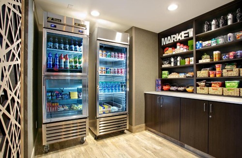 Paso Robles Hotel | Holiday Inn Express Hotel & Suites - Paso Robles by IHG