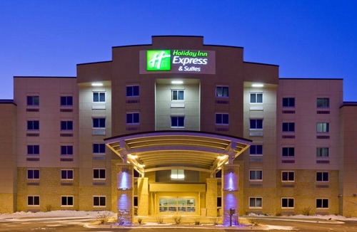 Mankato Hotel | Holiday Inn Express Hotel & Suites Mankato East, an IHG Hotel
