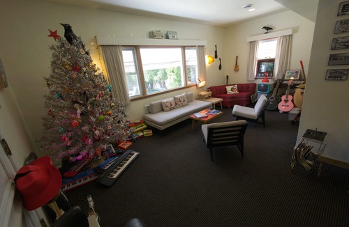 Sturgeon Bay Hotel | Holiday Music Motel