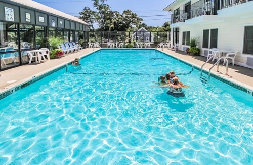 West Yarmouth Apartment | Holly Tree Resort - 1 Bedroom