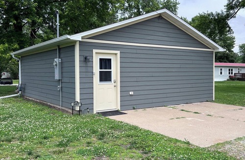 Eddyville House | Home In Eddyville