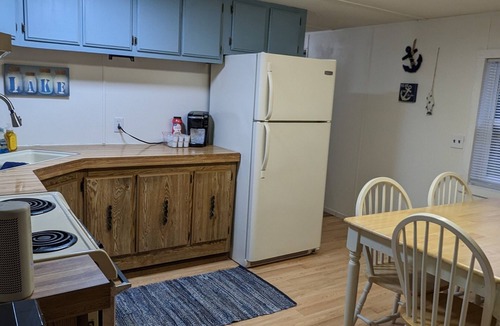 Friendship House | Home near Castle Rock Lake