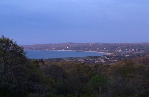 Aquinnah House | Home Overlooking Vineyard Sound.