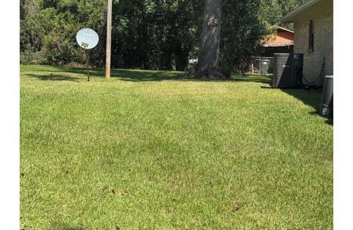 Bay Minette House | Home Sweet Home A relaxing atmosphere, where you have a private setting.