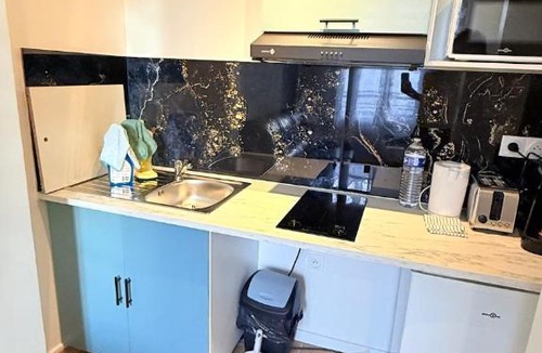 L'Economie Apartment | Home village near Drancy RER B train station