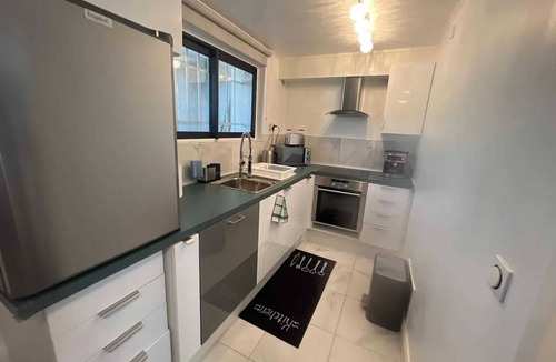 Malakoff Apartment | Homerez - Apartment in Malakoff