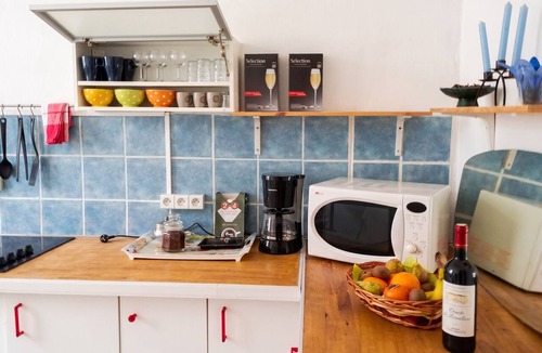 Montreuil House | Homerez - House in Montreuil