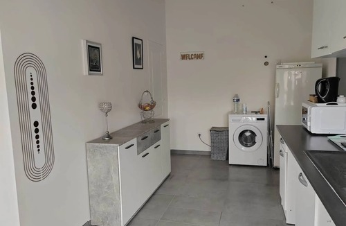 Ableiges Apartment | Homerez - Studio Abeliges