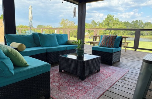 Gulfport House | Hometown Hideaway: A Lake House with Pool - minutes to MS Gulf Coast Beaches
