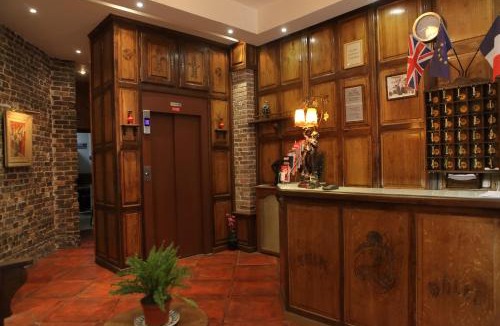 Montparnasse Hotel | Hotel Celtic