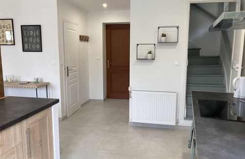 Vinantes House | House 6 persons entirely renovated near CDG, Disney, Paris, parc des expo