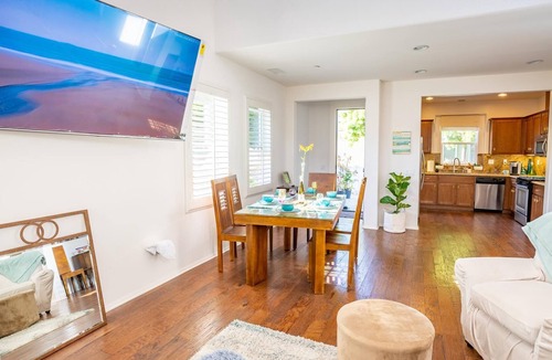 Port Hueneme Villa | House of Verrett Beach Villa-ventura