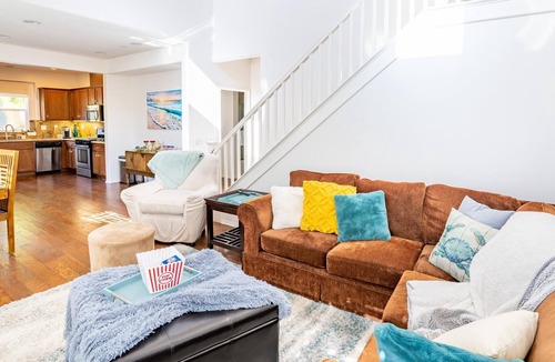 Port Hueneme Villa | House of Verrett Beach Villa-ventura