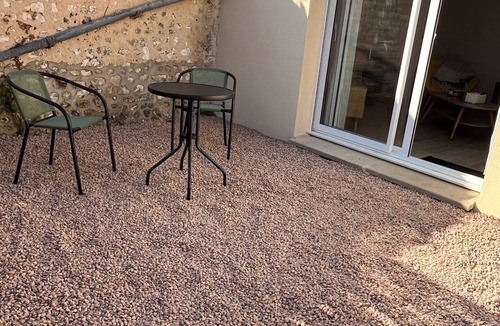 Acquigny House | House with spa and terrace - village with amenities on foot