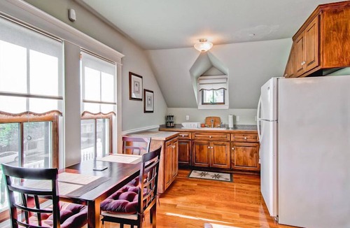 Paso Robles Condo | Huston's Attic-Renewed Downtown Charm at an Amazing Location-13th & Vine!