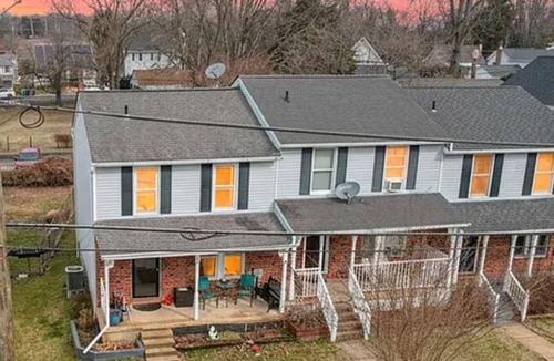 Chesapeake City House | HYDRANGEA HOUSE Waterview cozy 3-bdrm Getaway in quiet Chesapeake City AC & yard