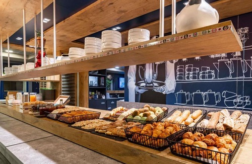 Pontault-Combault Hotel | ibis budget Marne la Vallée Pontault Combault