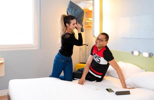 Vanves Hotel | ibis budget Paris Porte de Vanves