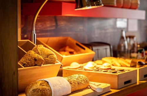 Billancourt–Rives de Seine Hotel | ibis Paris Boulogne Billancourt