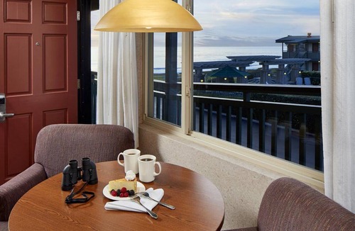 San Simeon Hotel | Ideal Oceanfront Getaway | 2 Units | Short Drive from San Simeon State Park