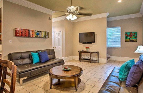 Faubourg Livaudais House | Idyllic NOLA Home w/Patio, 2 Mi to Bourbon Street!