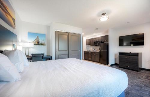Houghton Hotel | Independence Stay Hotel and Long term suites