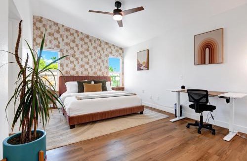 Indio House | IndyOasis: pool*spa*games*BBQ*4BR2BA. Wlk2Festivls