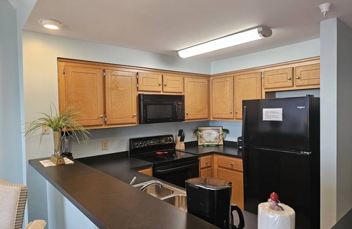 Dauphin Island Condo | Inn at Dauphin Island 309 Wonderful Unit with Expansive Views!