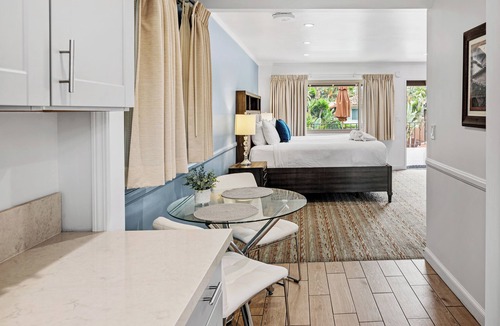 West Beach Hotel | Inn By The Harbor