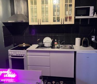 Mantes-la-Jolie Apartment | Jacuzzi cocoon on Mante la Jolie