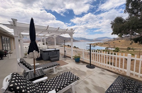 Wofford Heights House | Juniper Hideaway Lake House