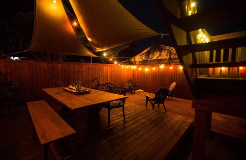 Seventh Ward House | Kajun Kastle HUGE on Space & Luxury