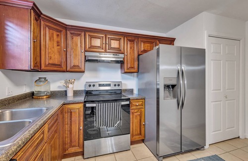 Pass Christian House | King beds, twin beds, kayaks, quiet location