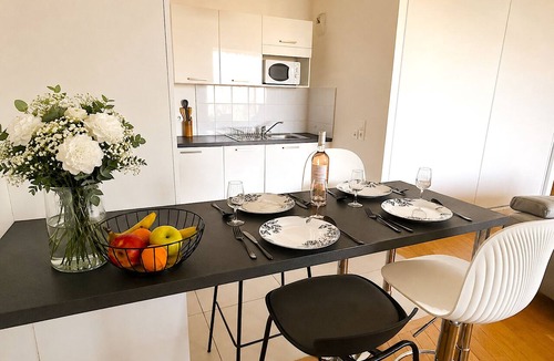Batignolles Apartment | L'appartement Rostro