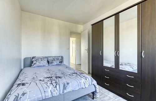 Bobigny Apartment | L'Envolée Urbaine - avec parking privé proche Paris