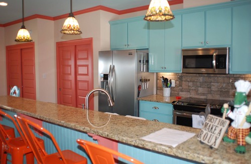 Dauphin Island House | LA Lady | Grab August 1st week for your back to school vacay!