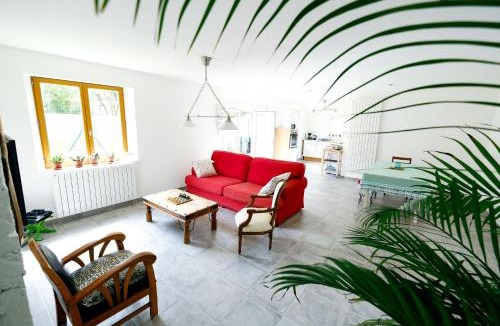 Crepy-en-Valois House | La Maison du Parc Affaires et Tourisme