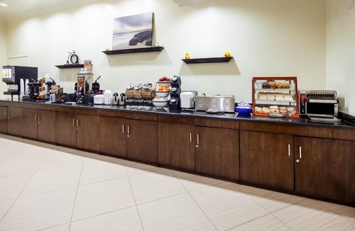 Inglewood Hotel | La Quinta by Wyndham Inglewood